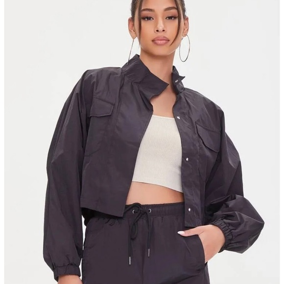 NWOT😊FOREVER 21 WOMEN CASUAL JACKET 🌺 - Picture 3 of 13